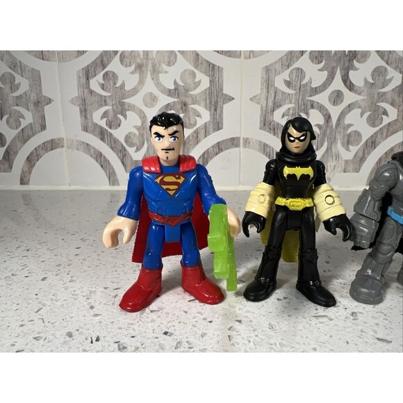 Imaginext DC Super Friends SUPERMAN Batwoman Batman Joker figure - Picture 2 of 4